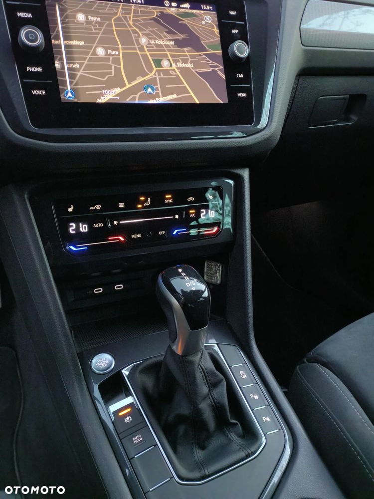 Volkswagen Tiguan 2.0 TDI SCR Life DSG - 29