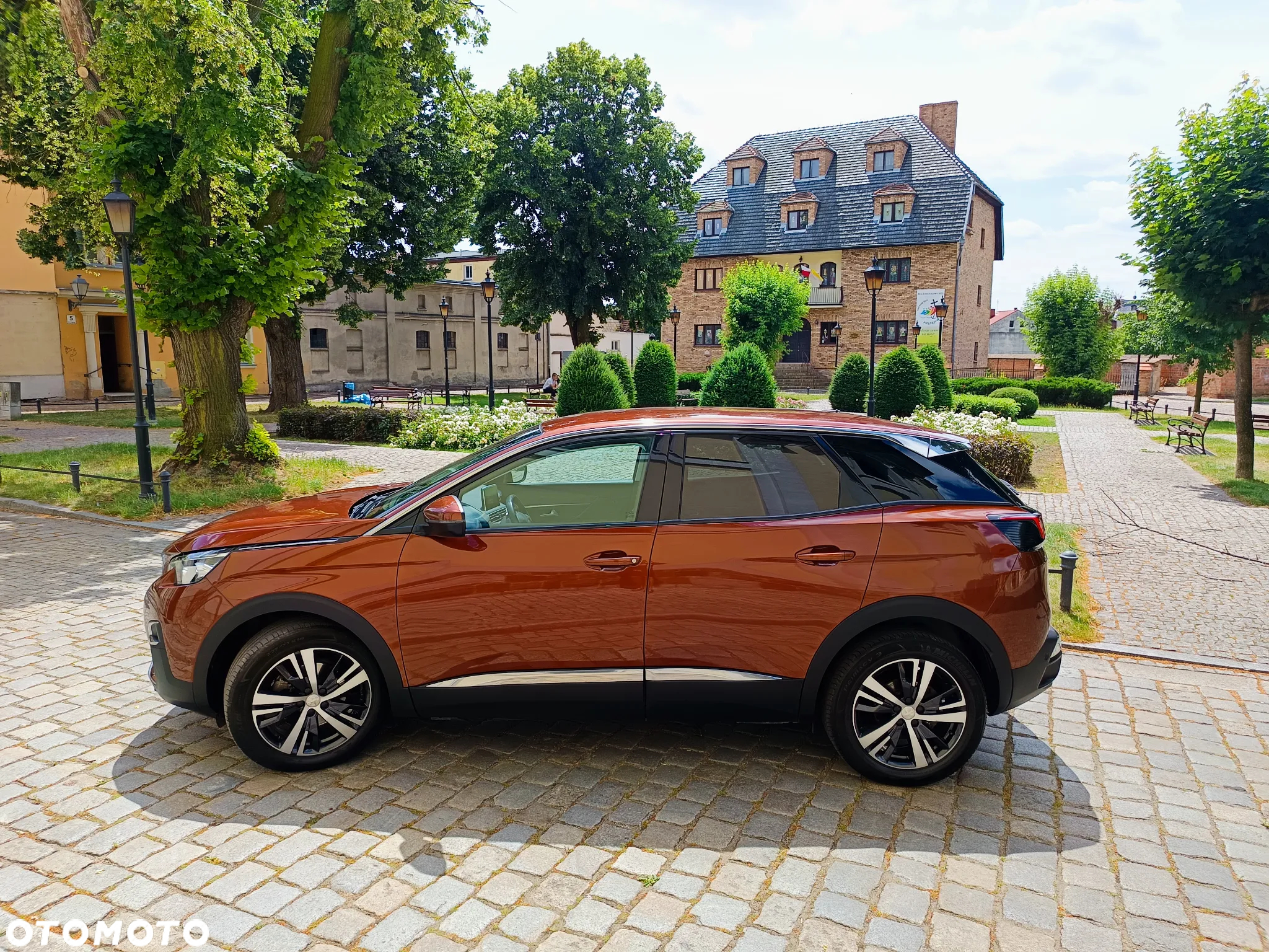 Peugeot 3008 1.2 PureTech Allure S&S - 20