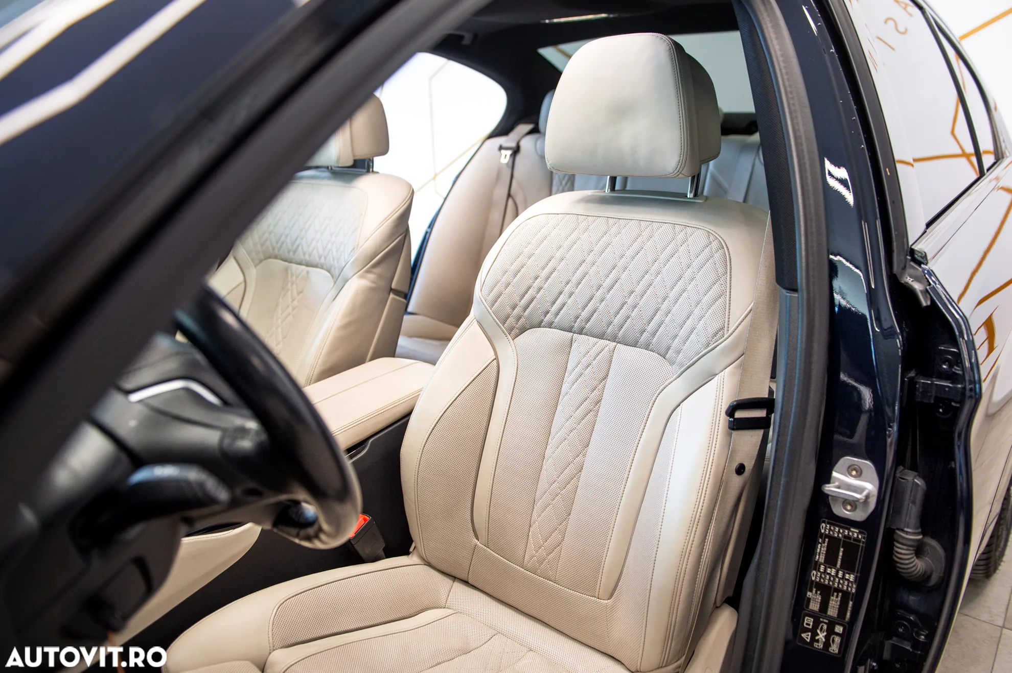 BMW Seria 5 540d xDrive AT - 15