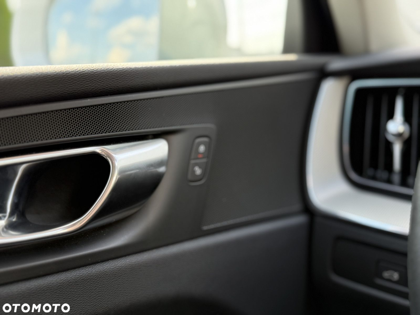 Volvo XC 60 - 24