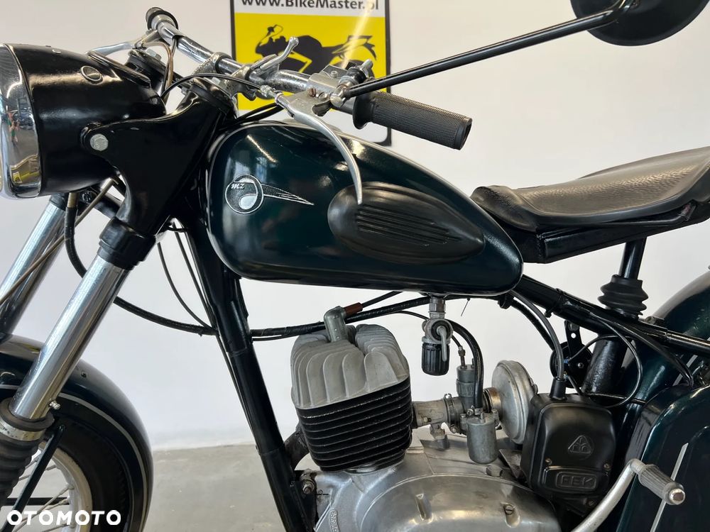 MZ RT - 9