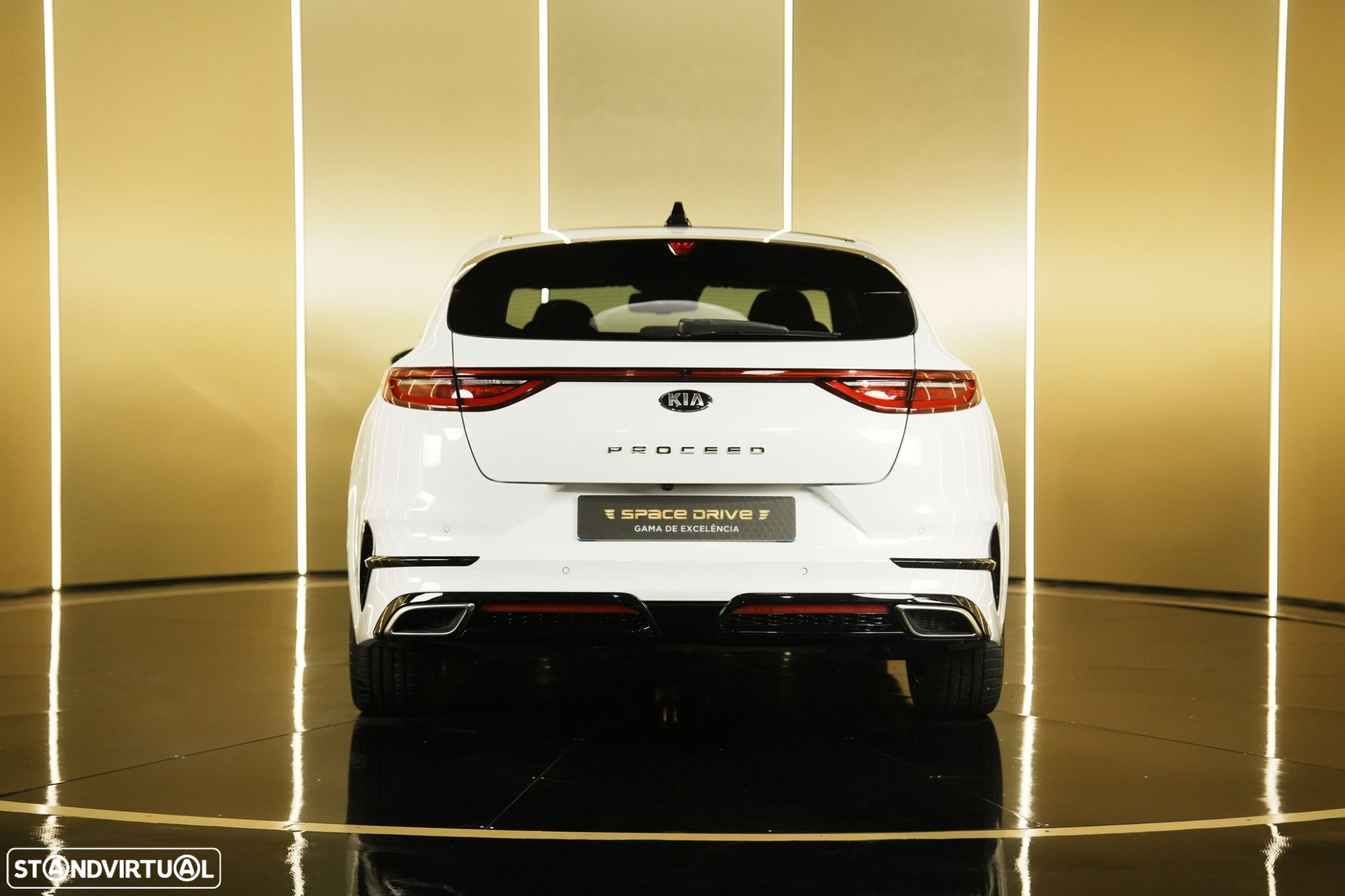 Kia ProCeed 1.6 CRDi GT Line+SRF 7DCT - 14