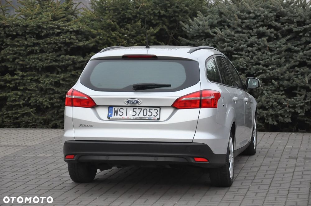 Ford Focus 1.5 TDCi DPF Start-Stopp-System Business - 11