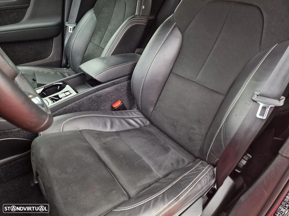 Volvo XC 40 - 16