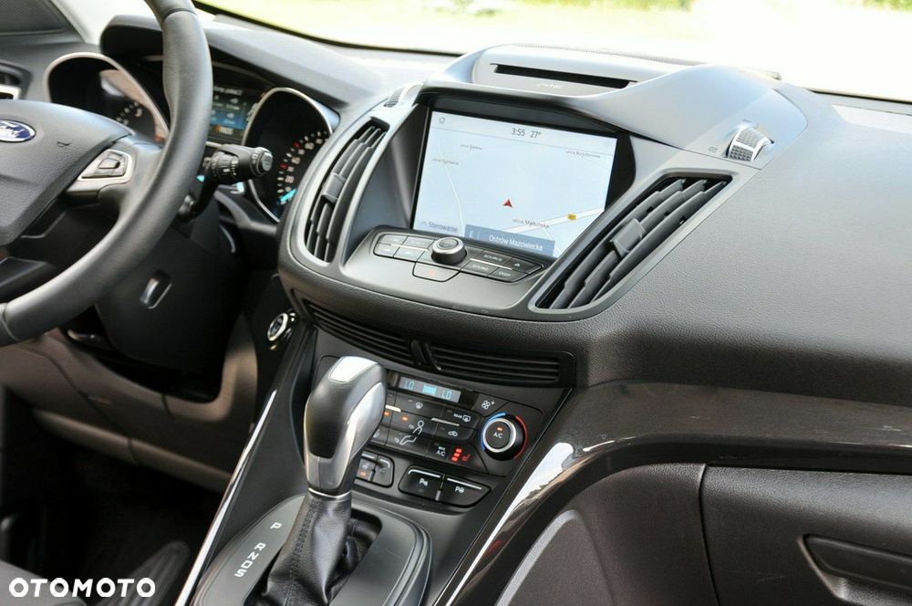 Ford Kuga - 26