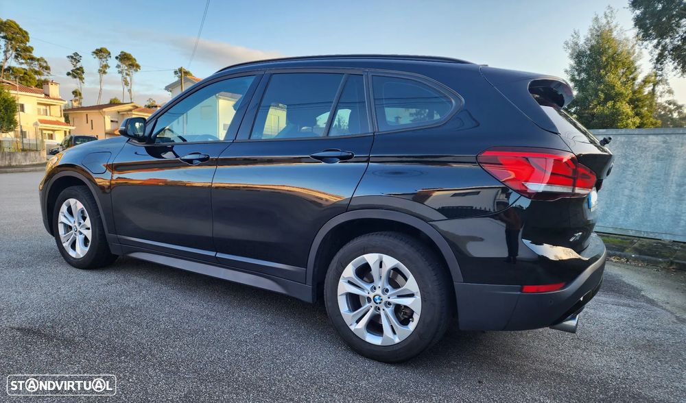 BMW X1 xDrive25e Advantage - 9