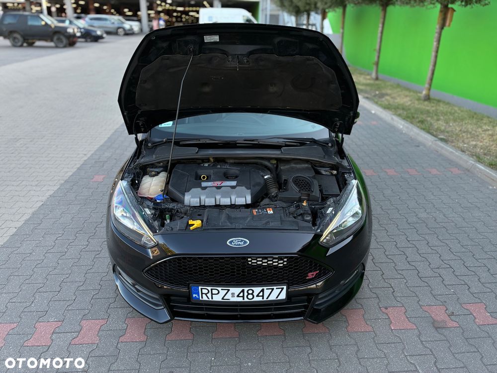 Ford Focus 2.0 EcoBoost ST - 2