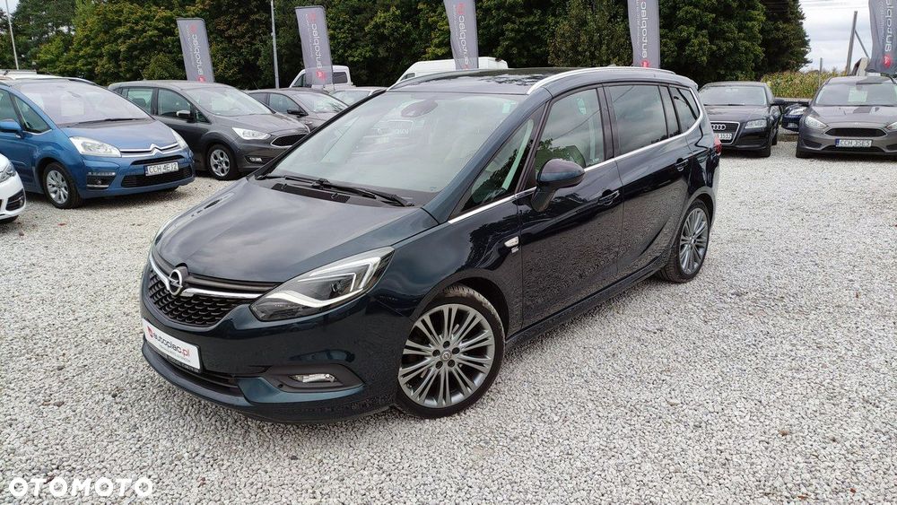 Opel Zafira - 9