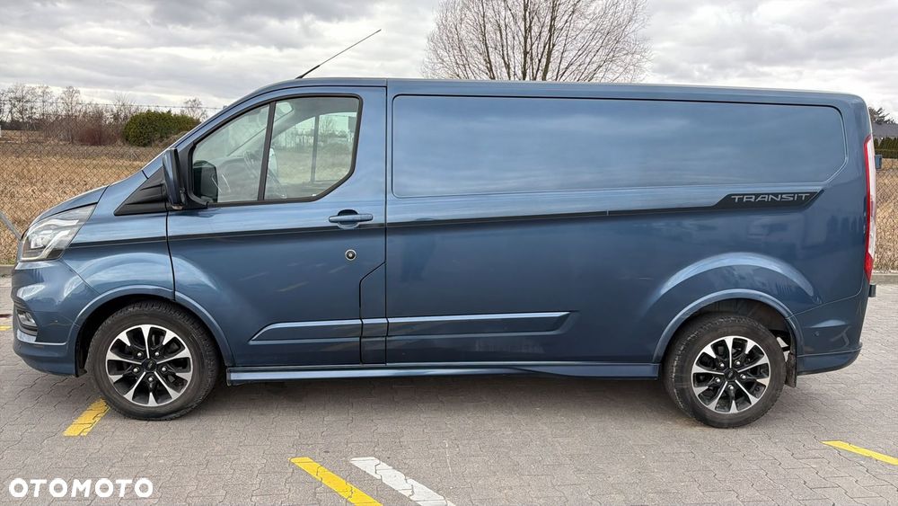 Ford TRANSIT CUSTOM - 3