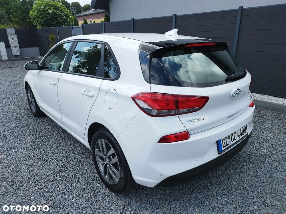 Hyundai i30 1.4 Trend - 5