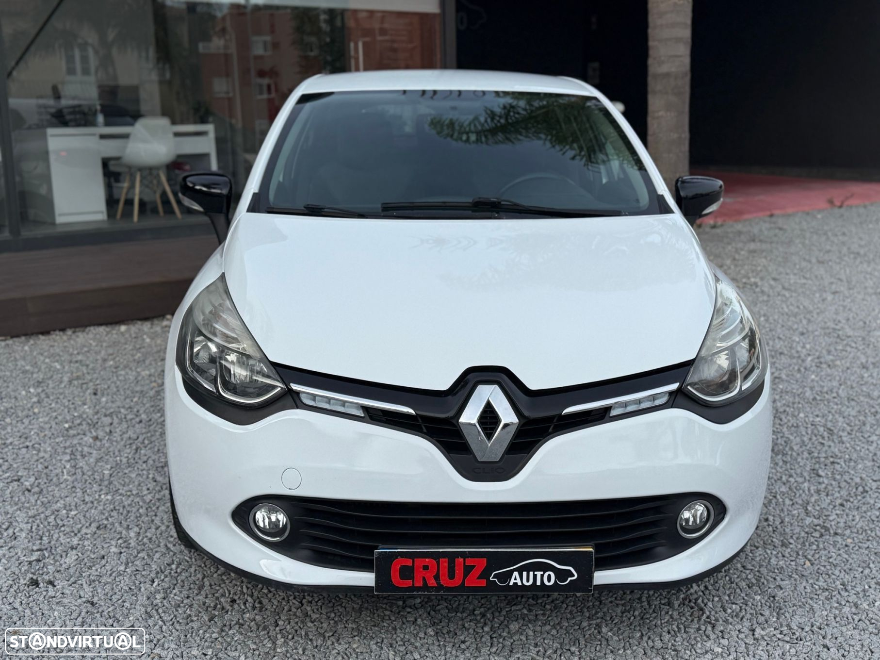 Renault Clio 1.5 dCi Limited - 9