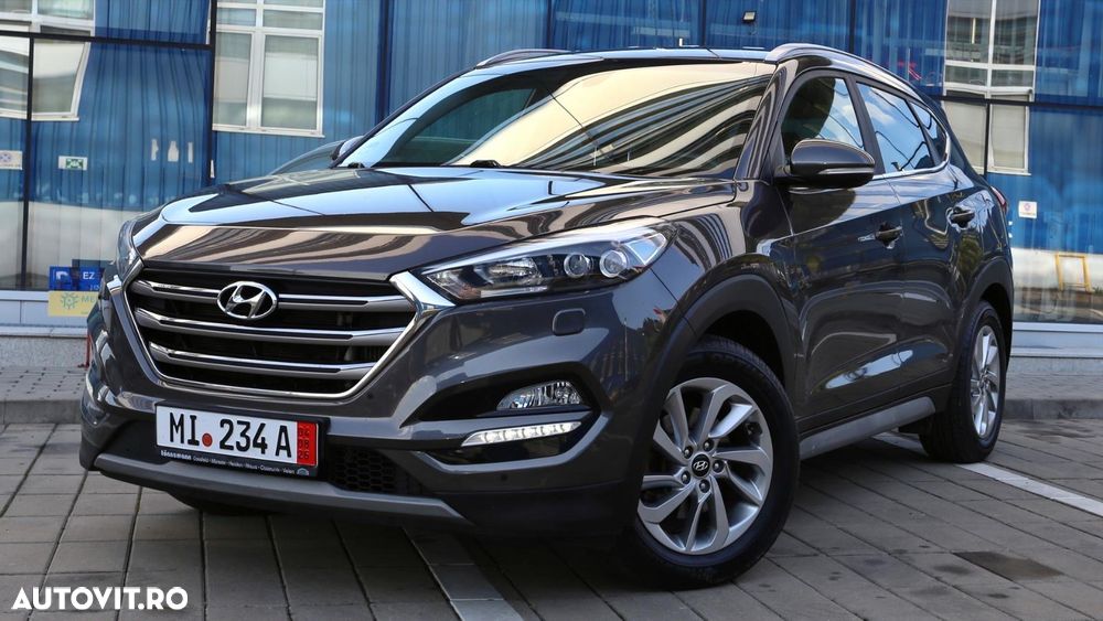 Hyundai Tucson 2.0 CRDI 4WD 6MT Premium - 2
