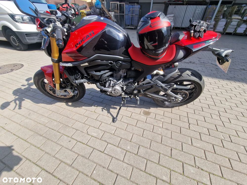 Ducati Monster - 14