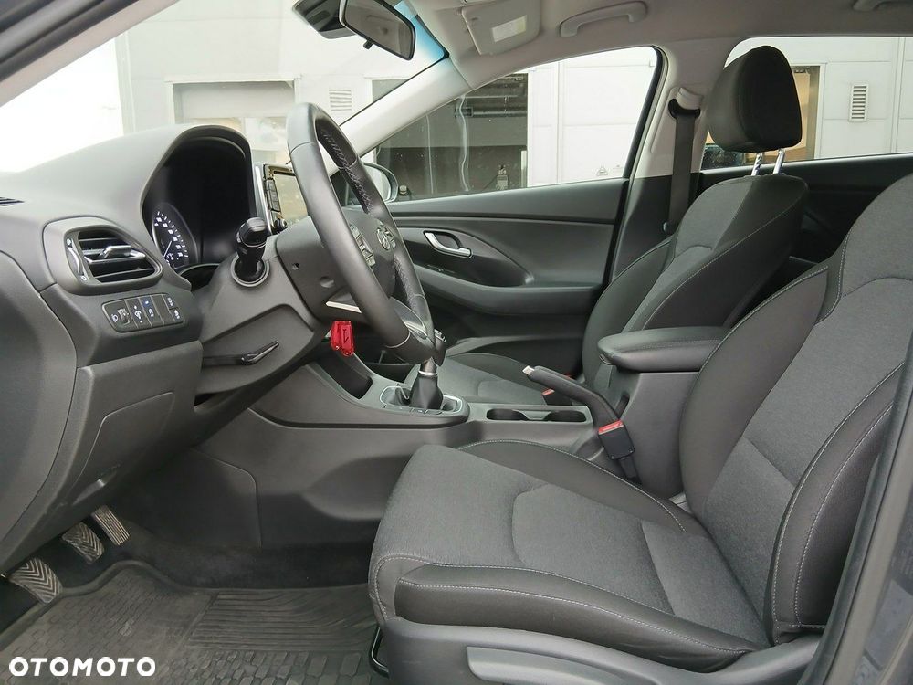 Hyundai i30 1.0 T-GDI Smart - 10