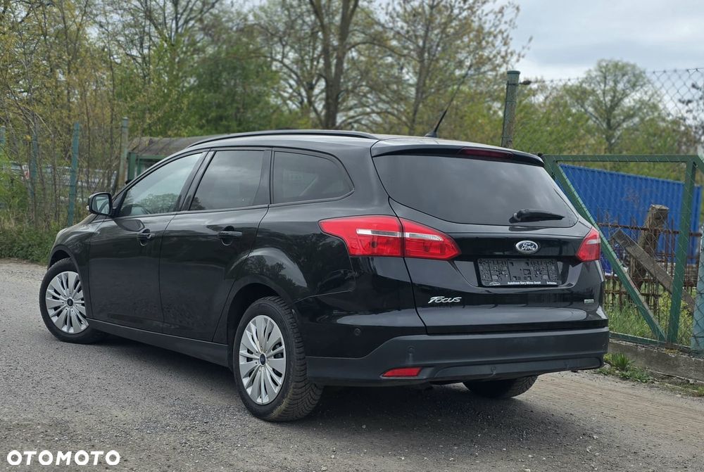 Ford Focus - 12