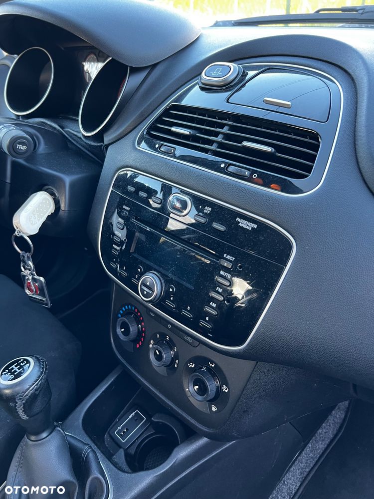 Fiat Punto Evo ver-1-3-multijet-easy - 11