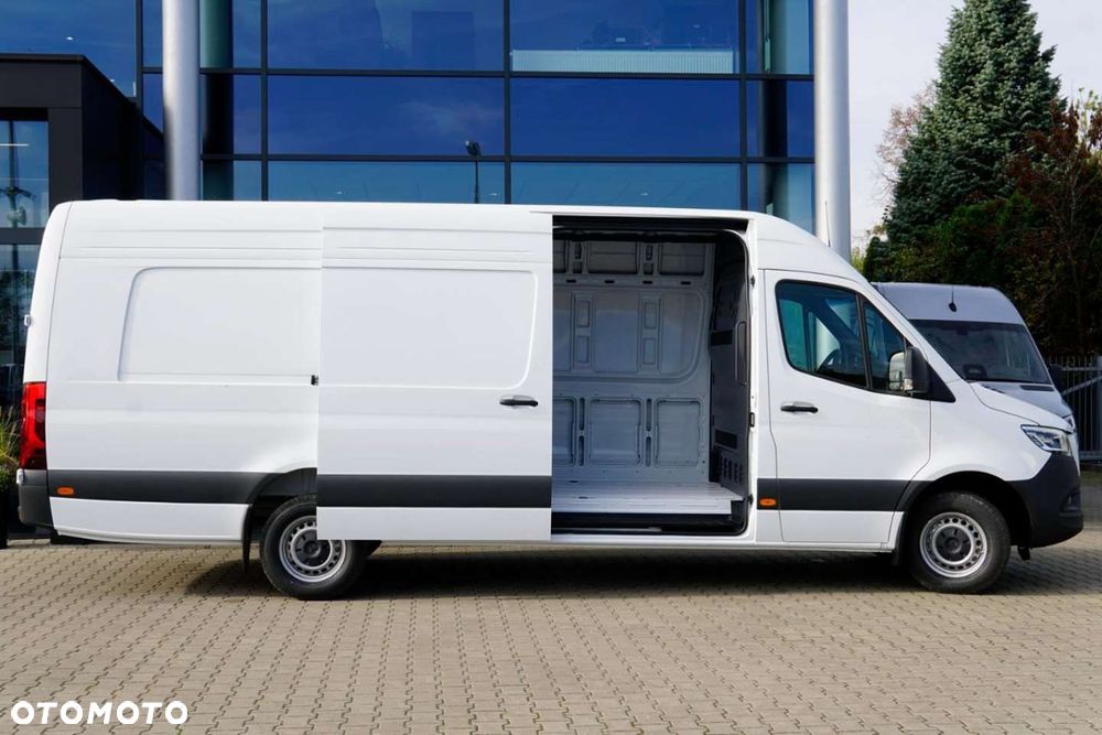 Mercedes-Benz Sprinter - 8