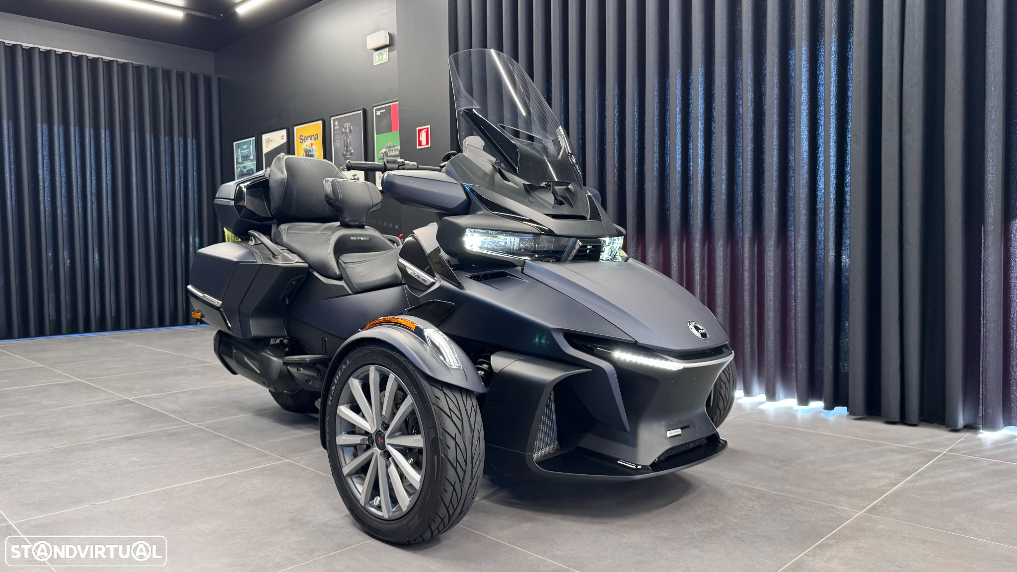 Can-Am Spyder RT Sea to Sky - 22