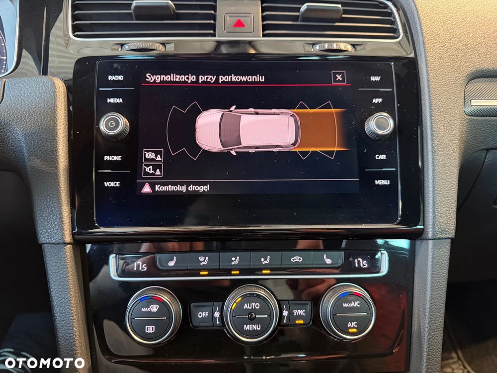 Volkswagen Golf GTI TCR 2.0 TSI OPF DSG - 26