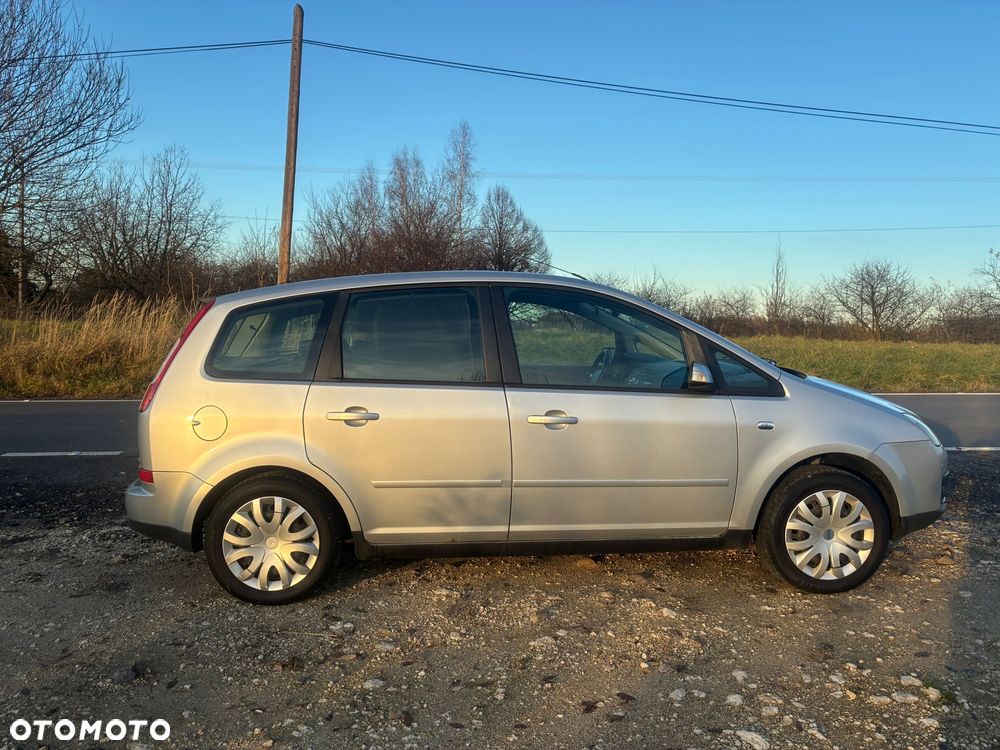 Ford Focus C-Max 2.0 TDCi Ghia - 4
