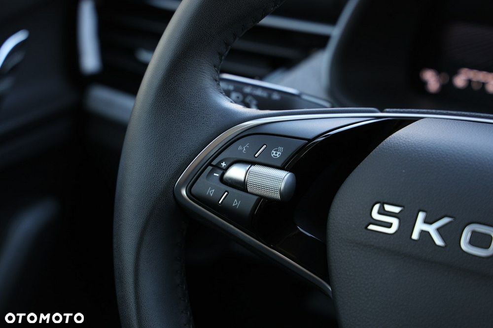 Skoda Kamiq 1.0 TSI Selection - 35