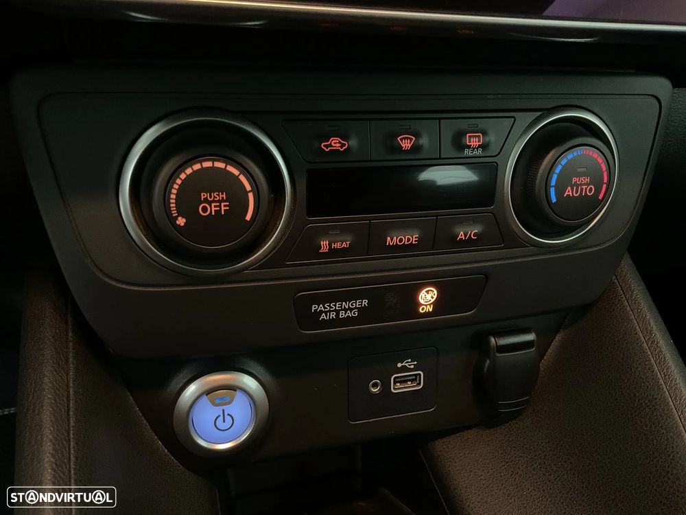 Nissan Leaf Acenta - 23