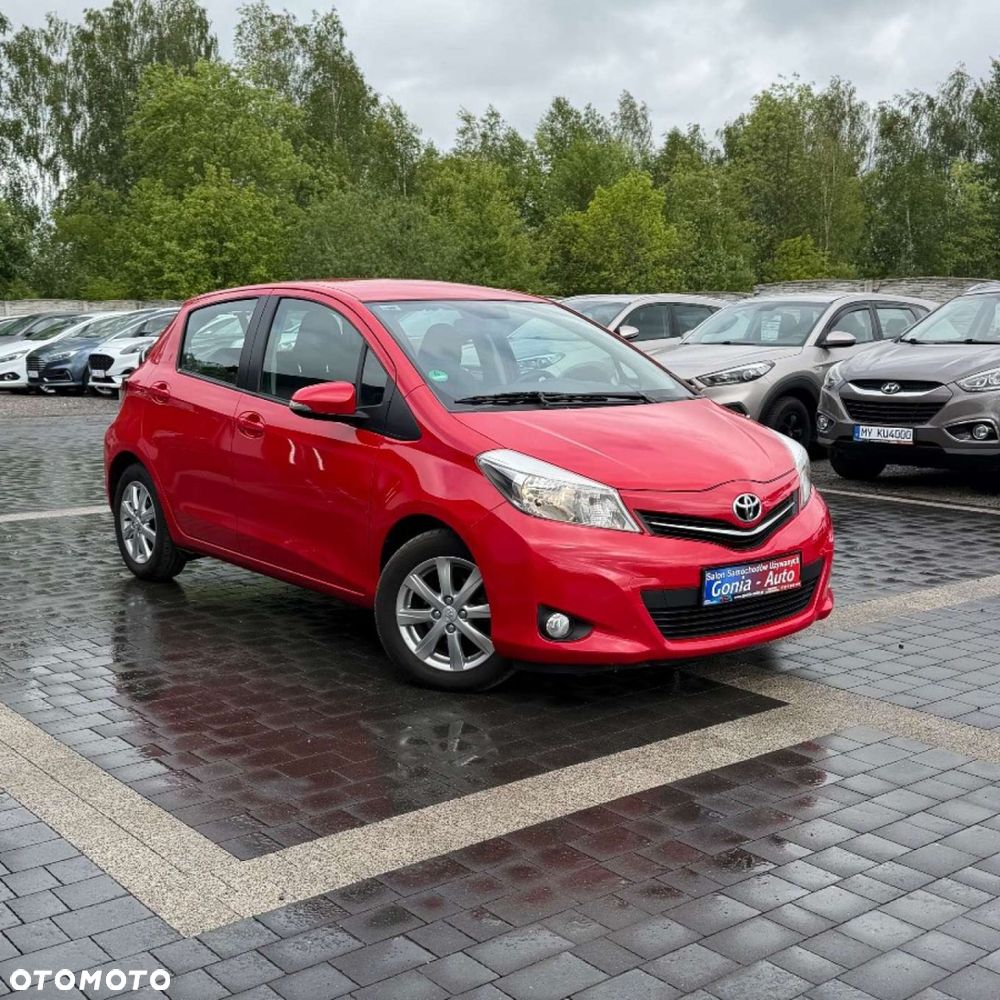 Toyota Yaris 1.33 Selection Platinum - 9