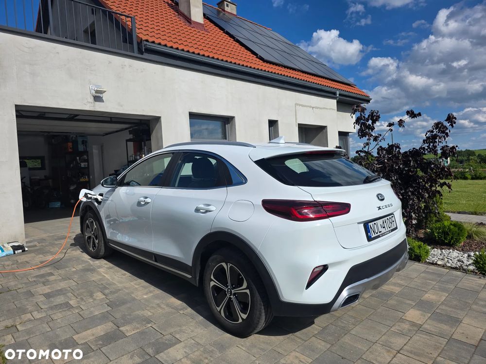 Kia XCeed 1.6 GDI PHEV L Business Line DCT - 13
