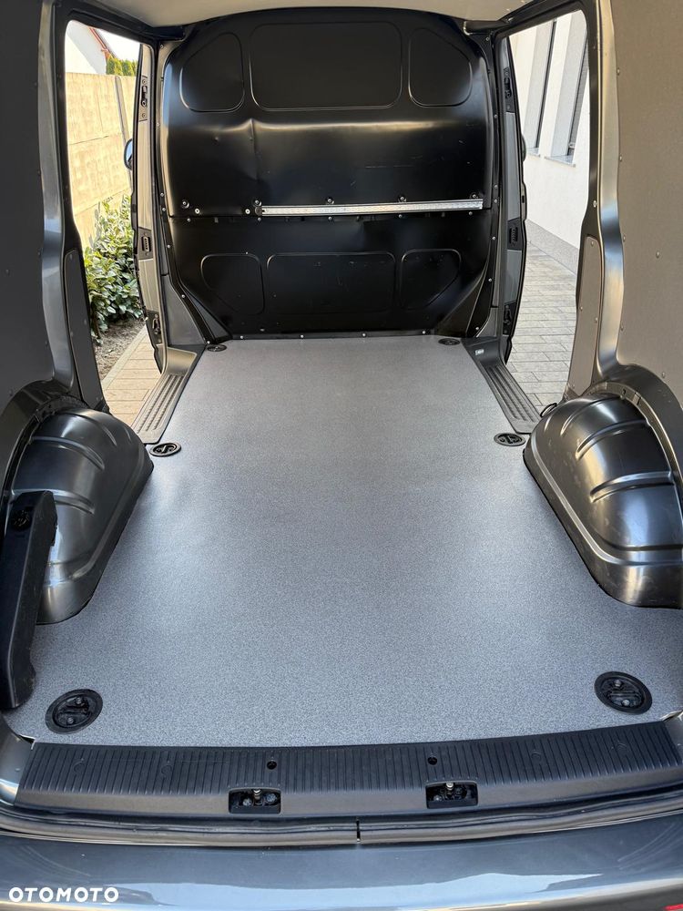 Volkswagen Transporter  T6.1 - 14