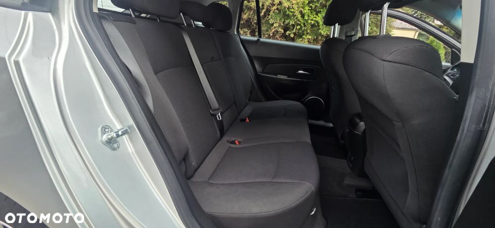 Chevrolet Cruze 1.7TD LT+ - 35