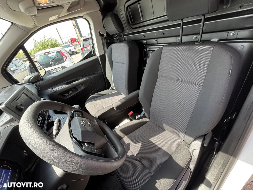 Toyota Proace - 10