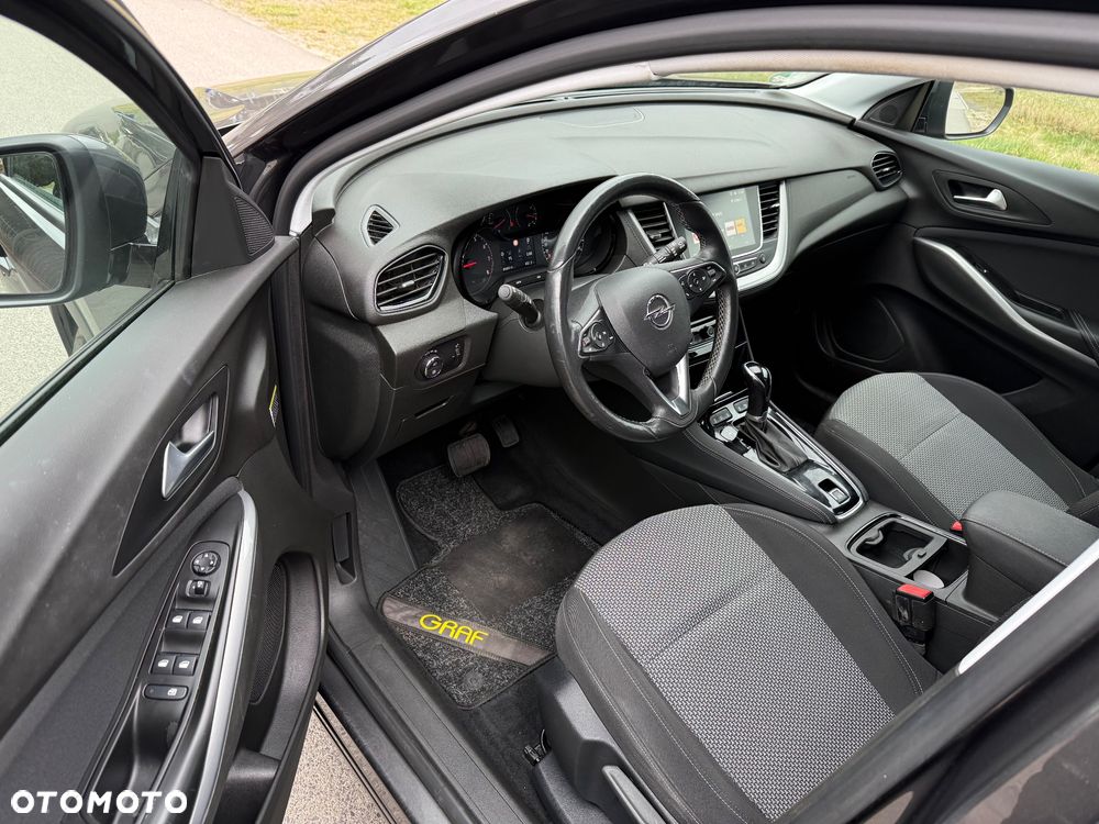 Opel Grandland X 1.2 Start/Stop Automatik Dynamic - 9