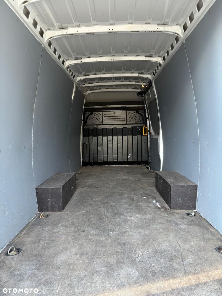 Iveco Daily 35S160 L4h2 Maxi 160 km Automat HiMatic - 17