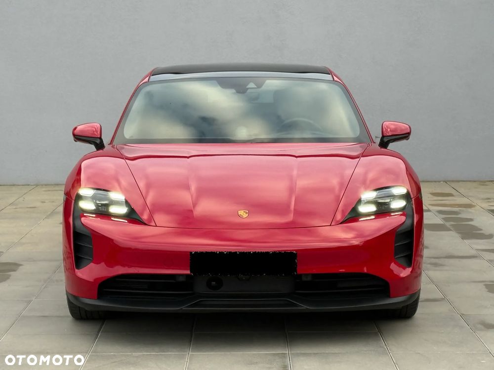 Porsche Taycan 2022