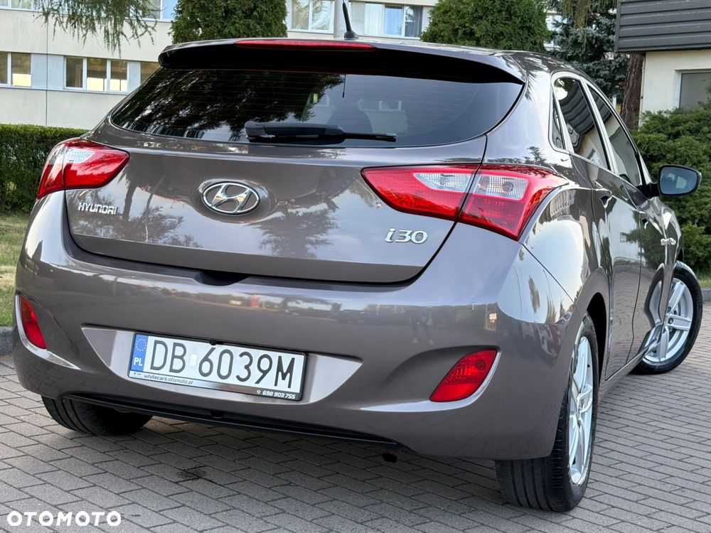 Hyundai i30 1.4 Fifa World Cup Edition - 26