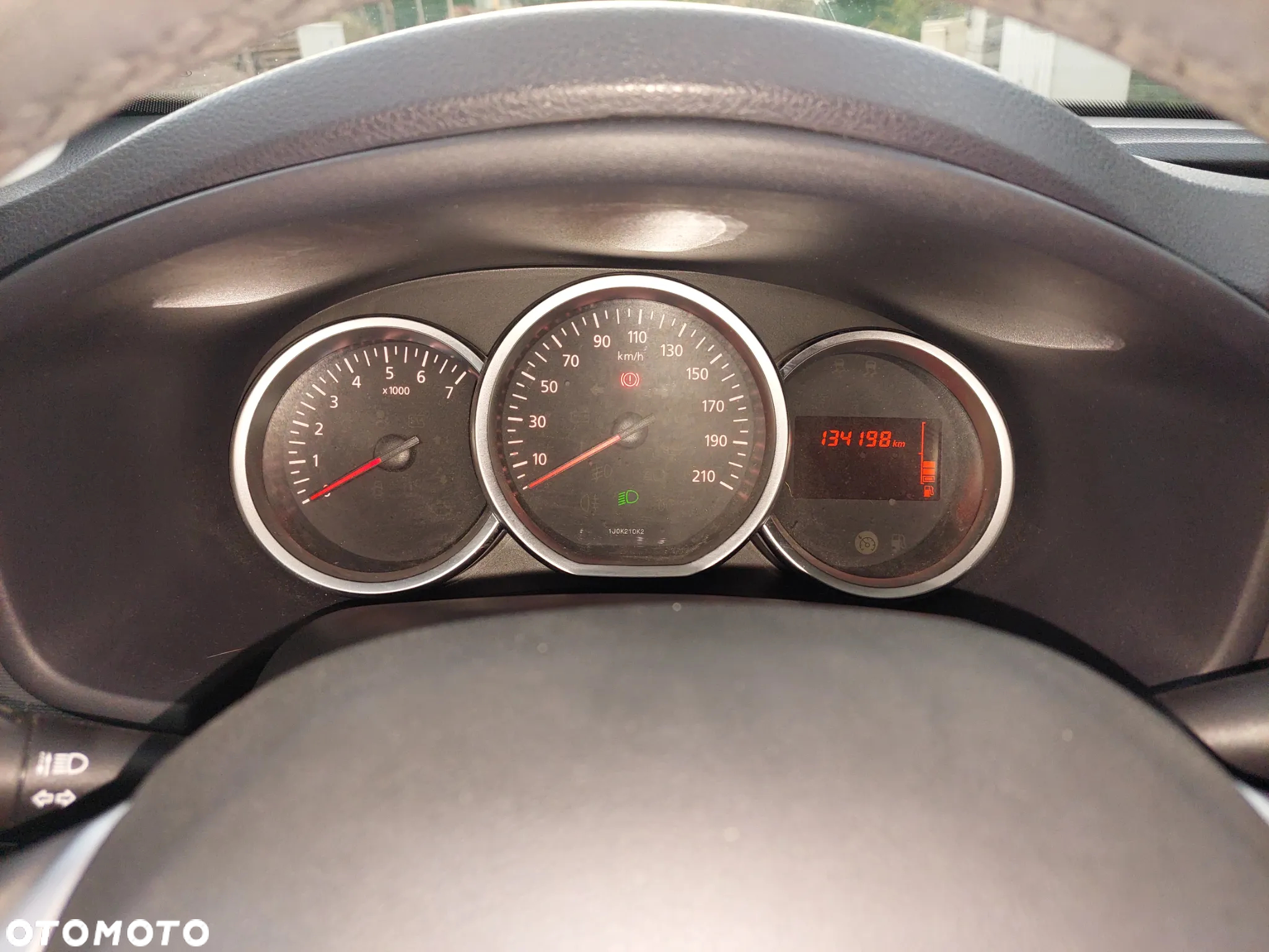 Dacia Sandero 0.9 TCe SL Celebration - 12