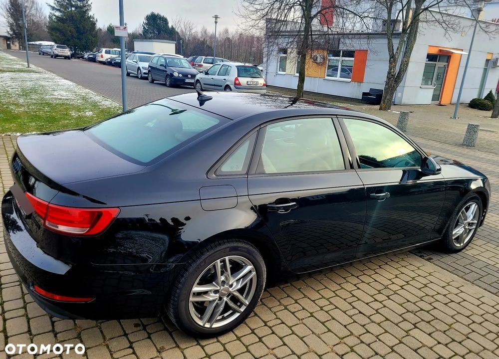 Audi A4 Limousine 2.0 TDI Design S tronic - 9