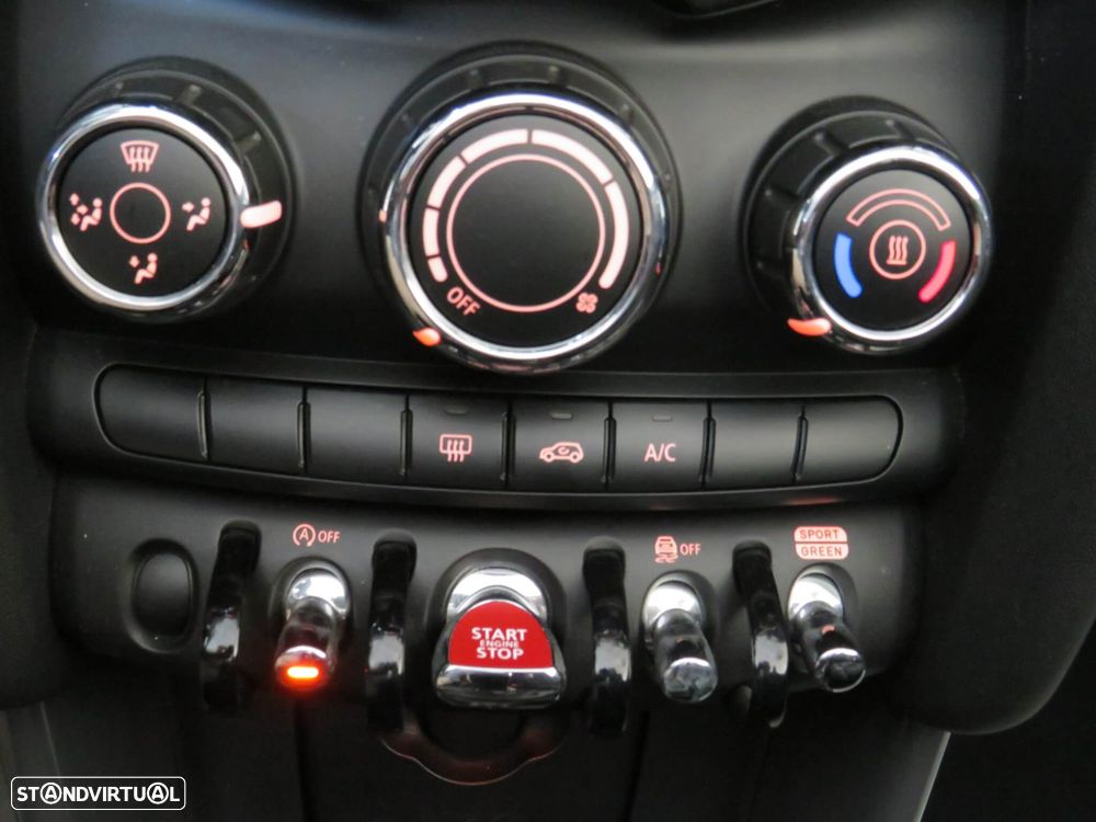 MINI Cabrio Cooper Premium Extra JCW Auto - 44