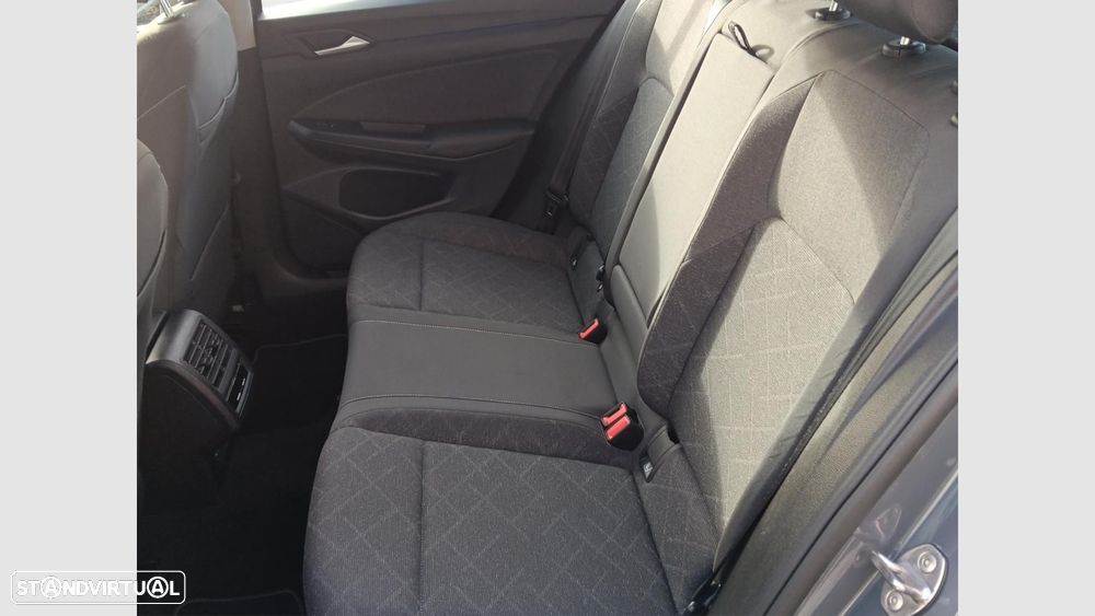 VW Golf 1.0 TSI Sportline - 14