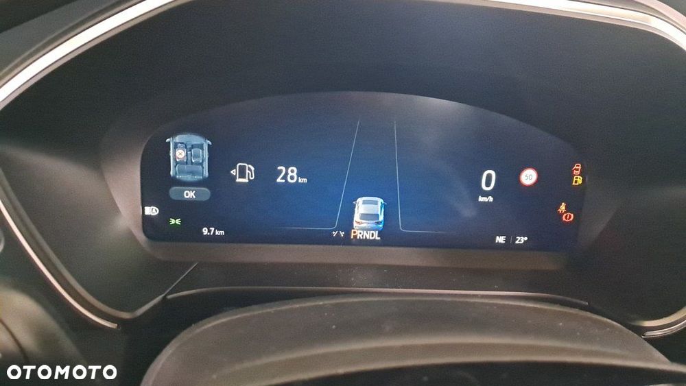 Ford Kuga - 10