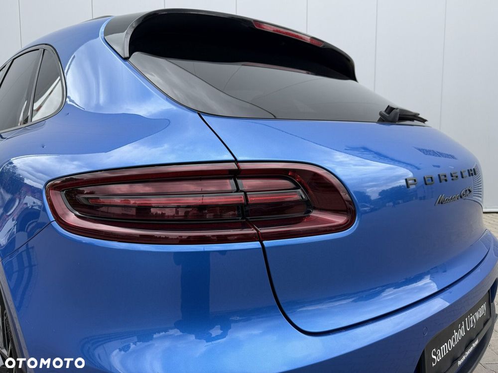 Porsche Macan - 14