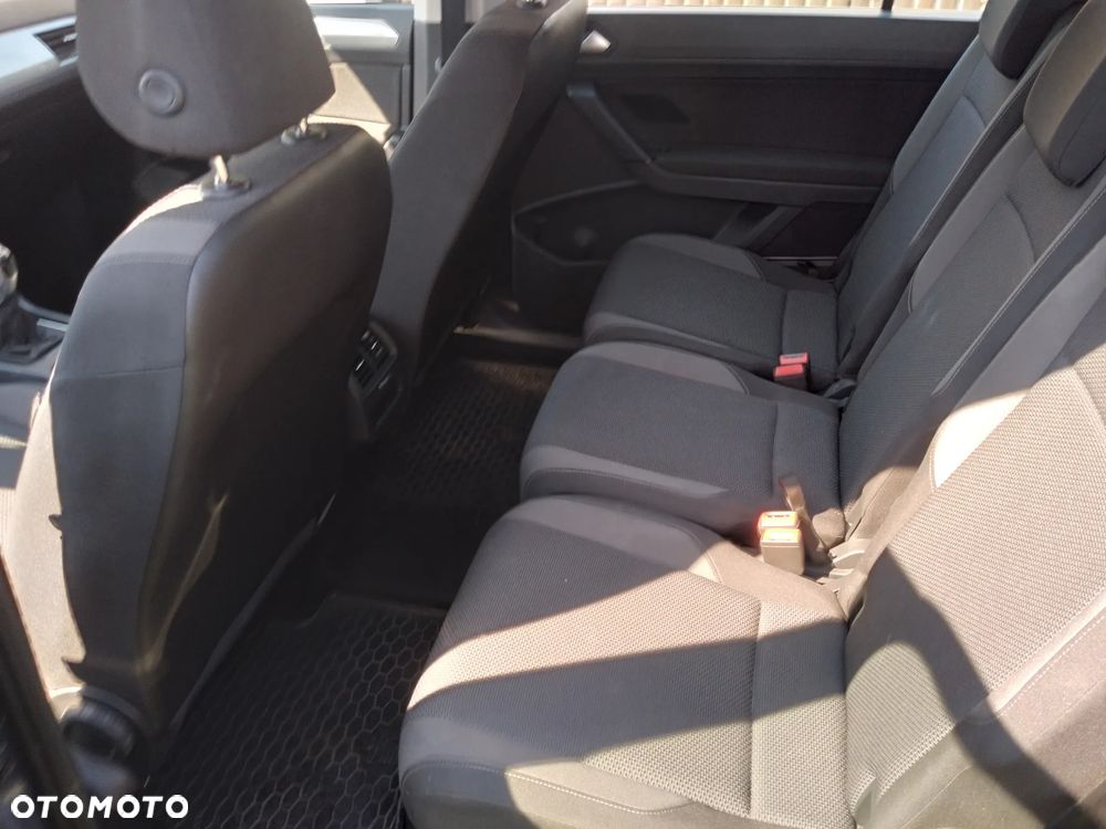 Volkswagen Touran 1.5 TSI EVO Trendline - 6