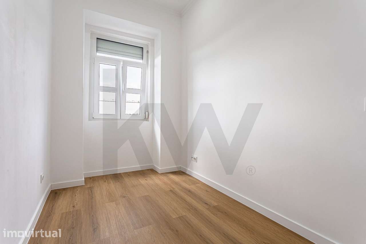 Apartamento T2+1 Totalmente Remodelado no Coração de Lisboa | Penha de - Grande imagem: 3/27