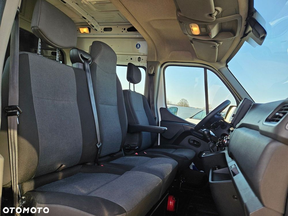 Renault Master L3H2 *89999zł Netto* Brygadówka 7 osób 2.3 dCi/150KM - 31