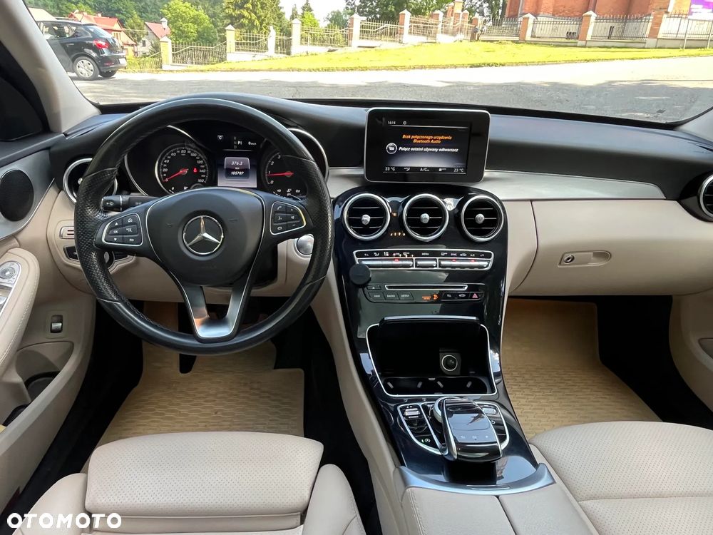 Mercedes-Benz Klasa C 300 9G-TRONIC - 7