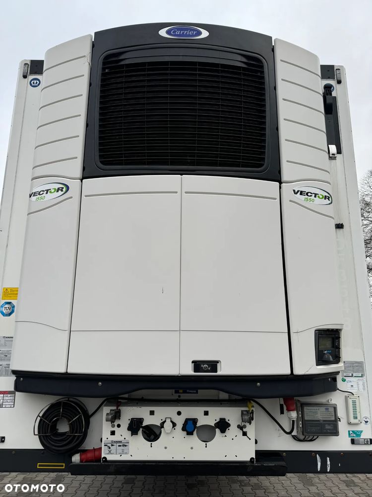 Krone Chłodnia ,Doppelstock , Carrier Vector 1550 - 32