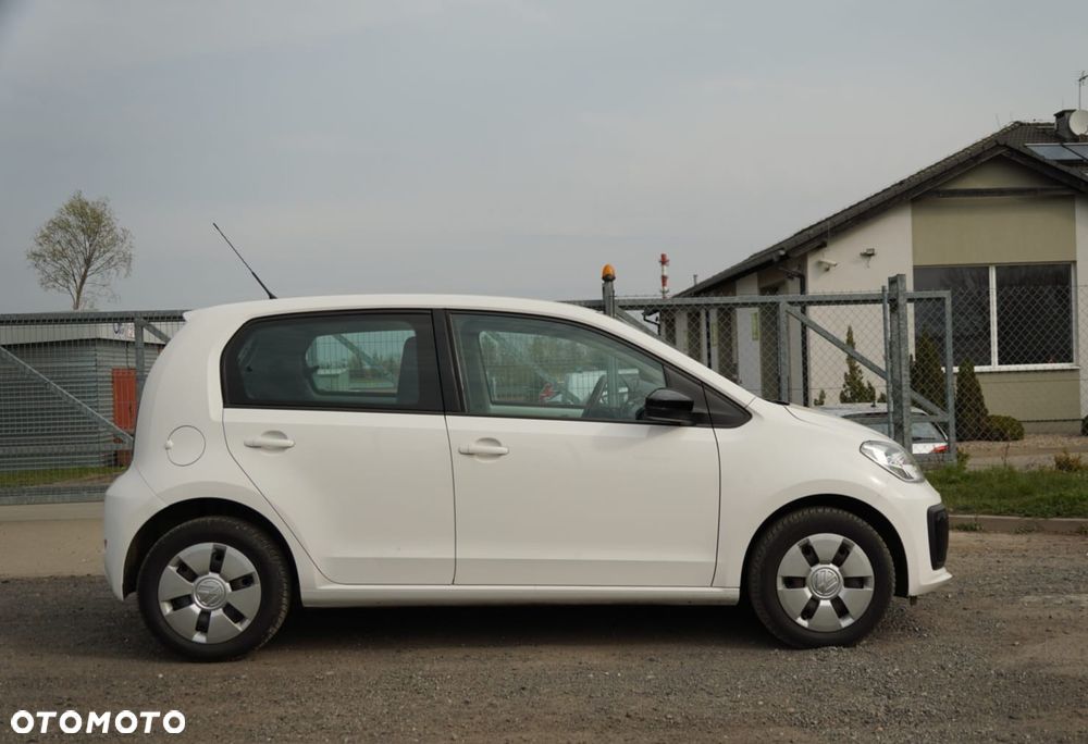 Volkswagen up! - 26