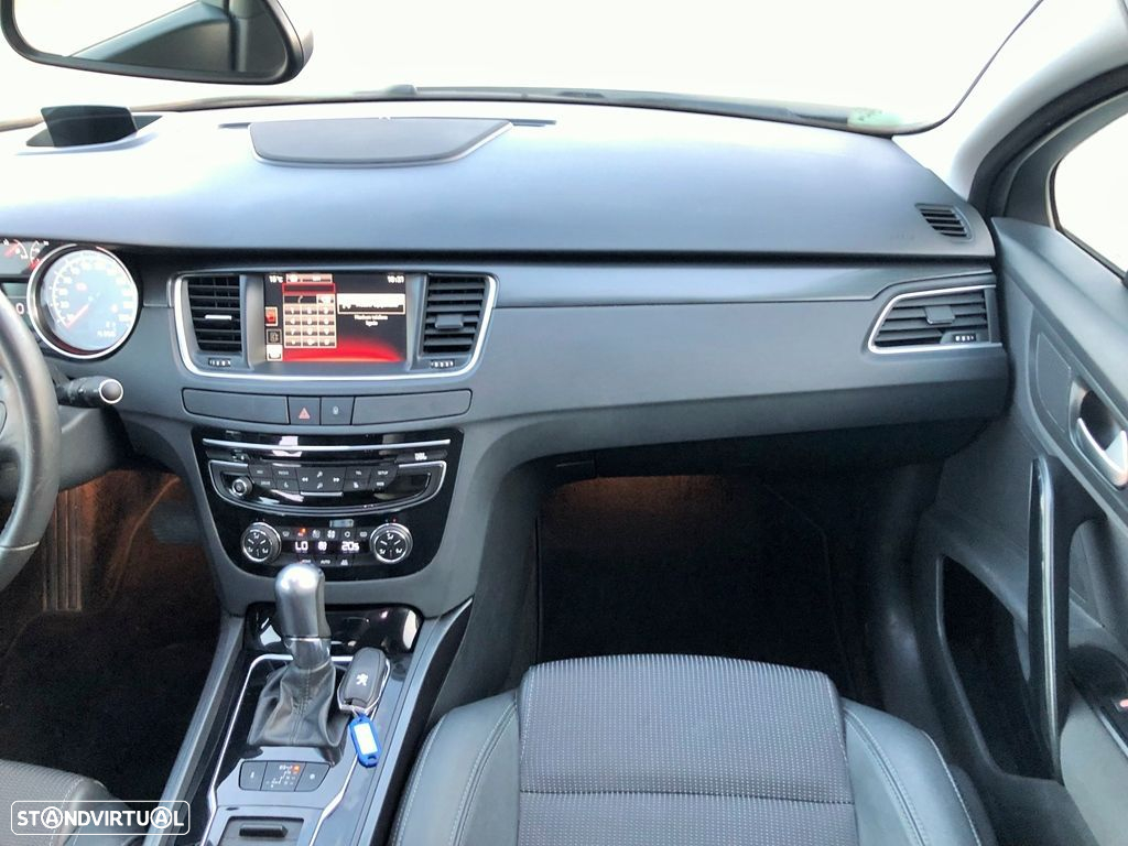 Peugeot 508 SW - 29