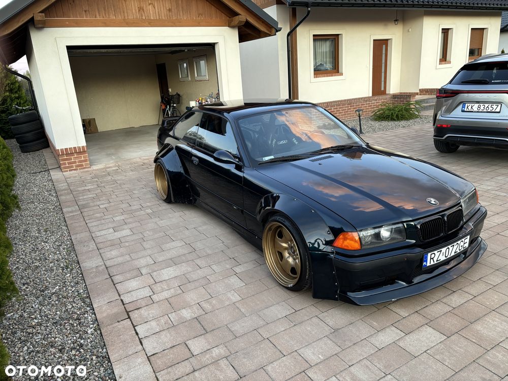 BMW Seria 3 328i - 18