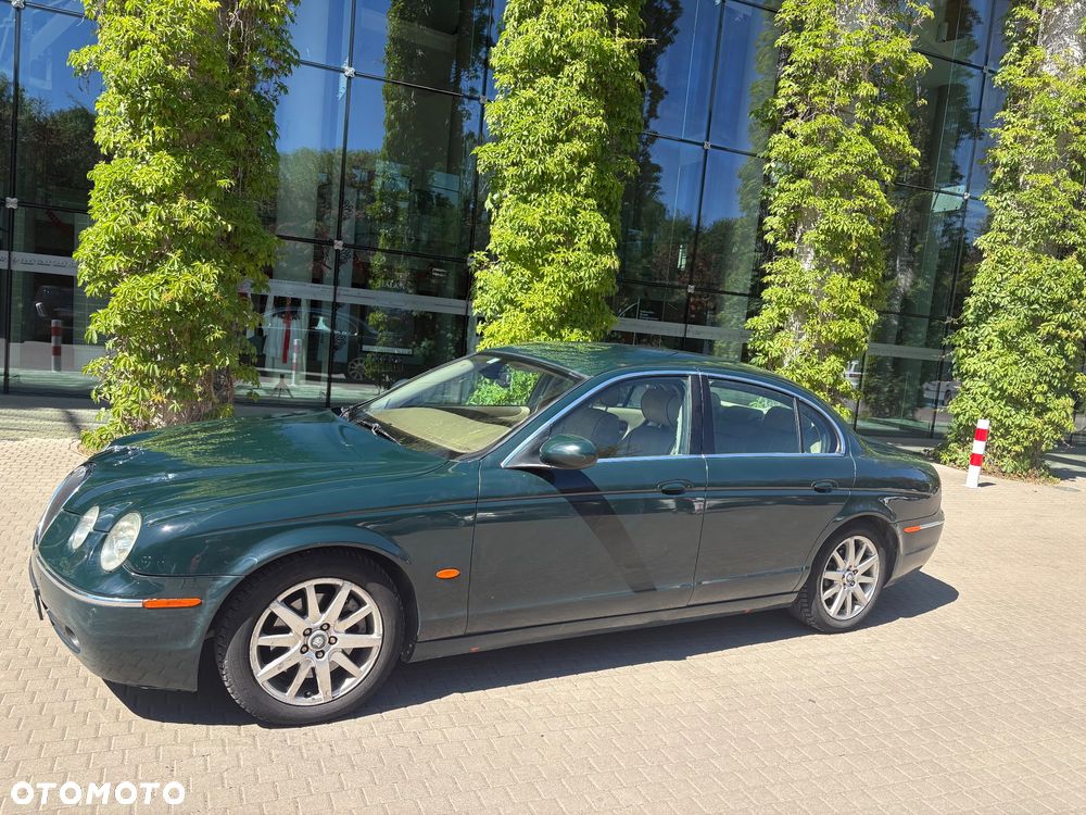 Jaguar S-Type 4.2 V8 - 13